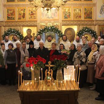 Годовщина смерти близкого человека - важная дата для его родных и друзей